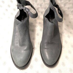 Size 8.5 Kelsey Dagger Leather Booties